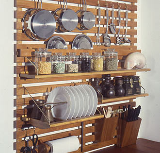 Wallrack installation in Iroko