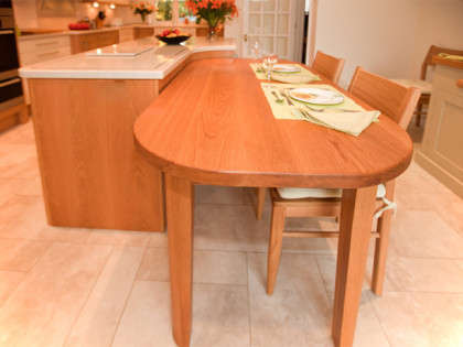 Oak Table